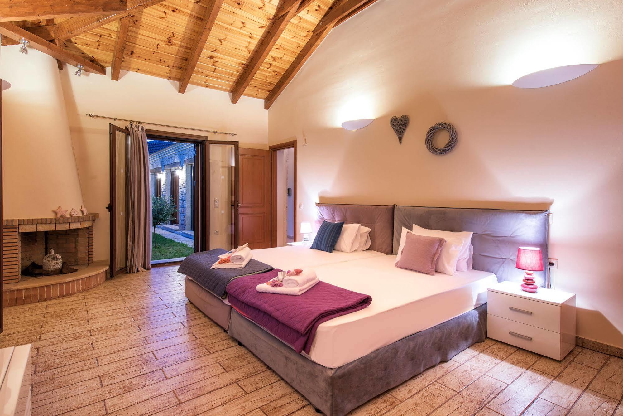 Astarte Villas - Kyveli Villa Vanato Екстер'єр фото